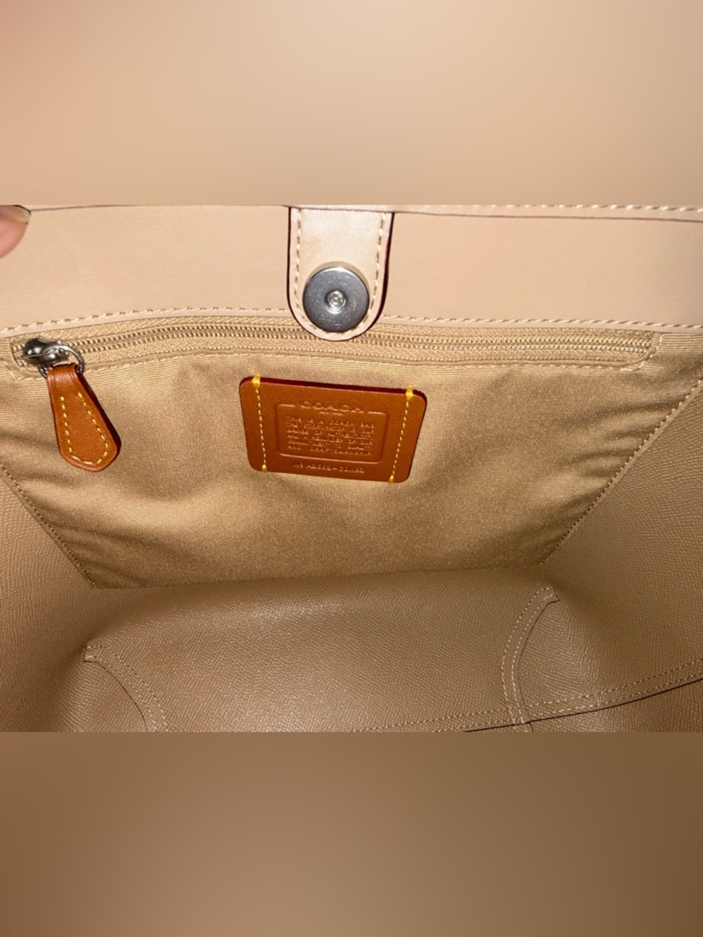 Coach Medium City Tote Bag In Signature Canvas - Picture 9 of 14